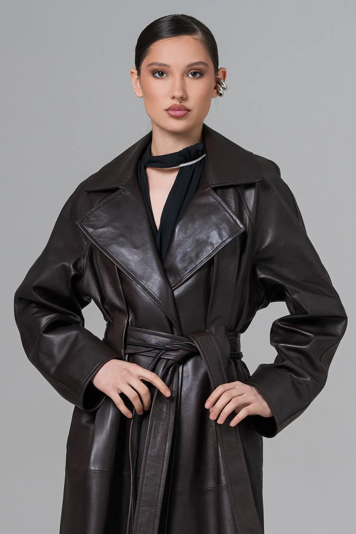 Женский кожаный плащ - Artizana Fashion